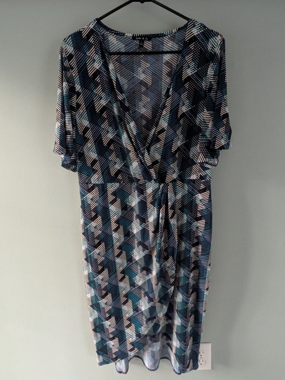 Stretchy Geometric Patterned Dress